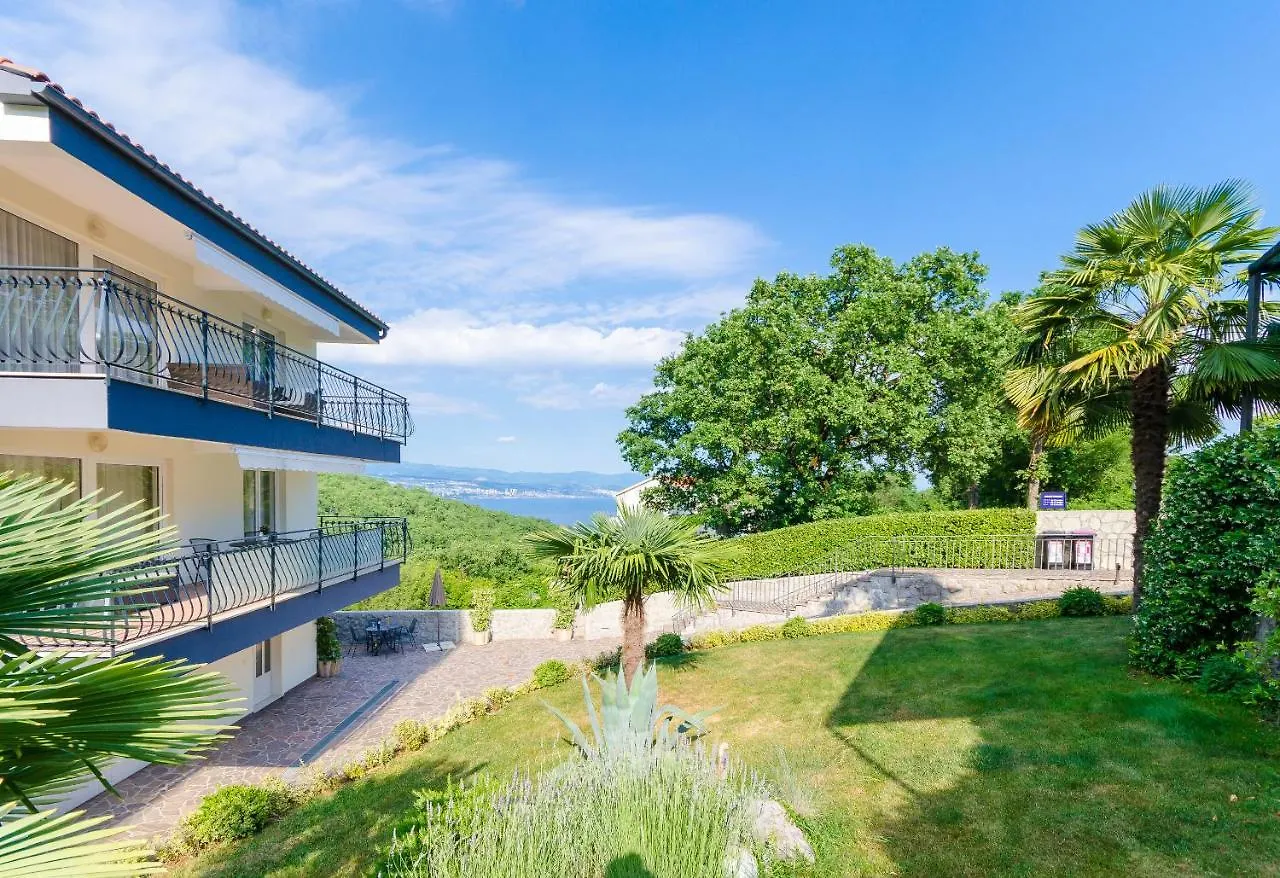 Apartments Marijana Ičići 0*,